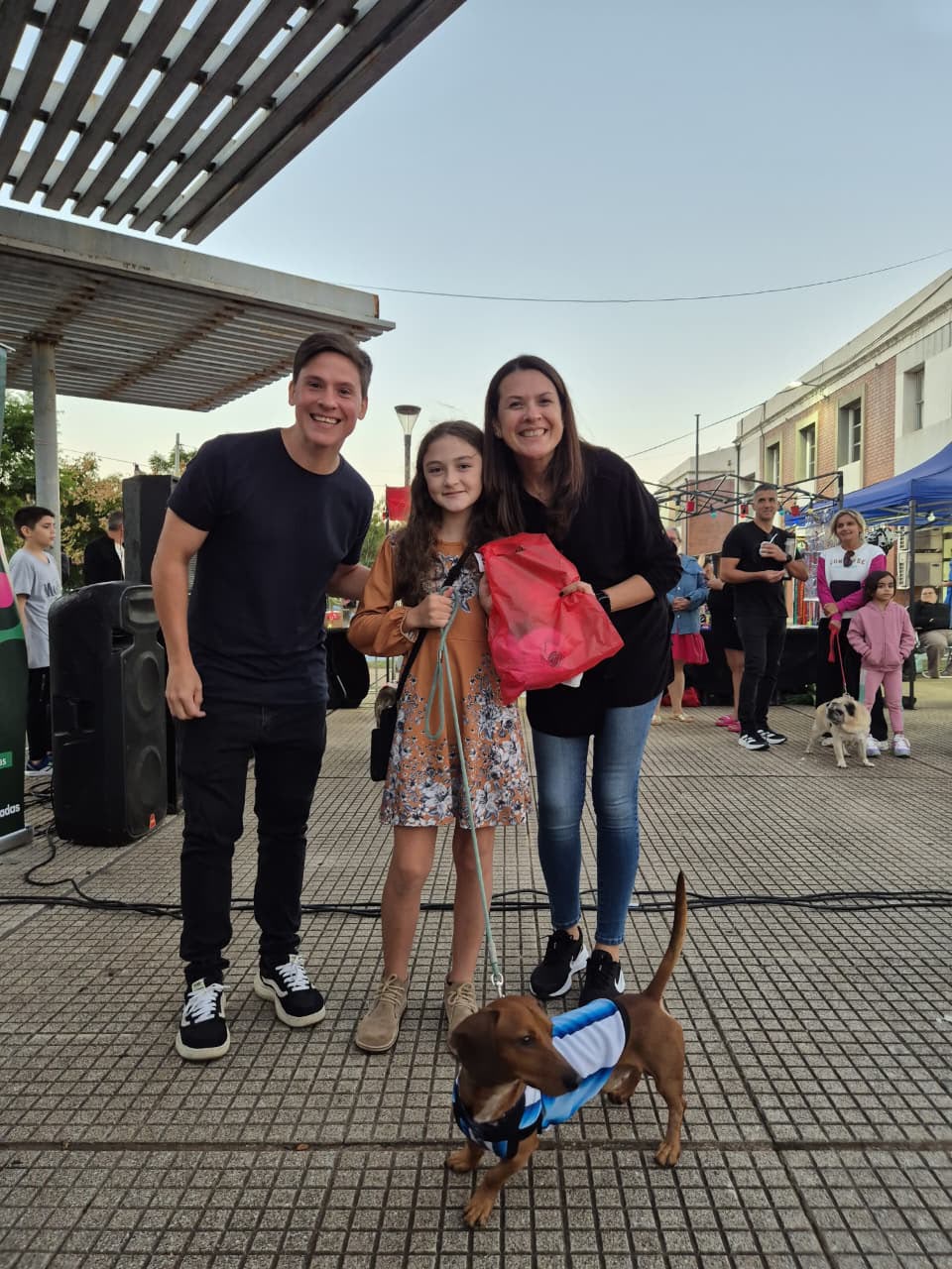 <p>Posadas prepara una nueva edición de “Huellas con Flow” con desfile de mascotas, adopciones y vacunación</p>